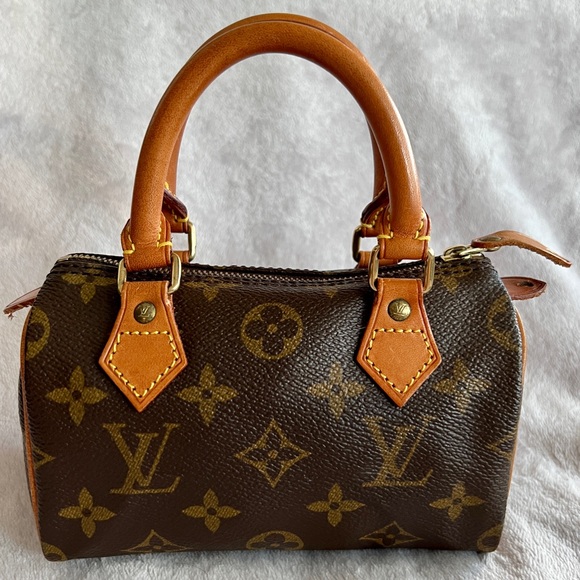 SOLD 🥂 Louis Vuitton Nano Speedy HL - Picture 1 of 10